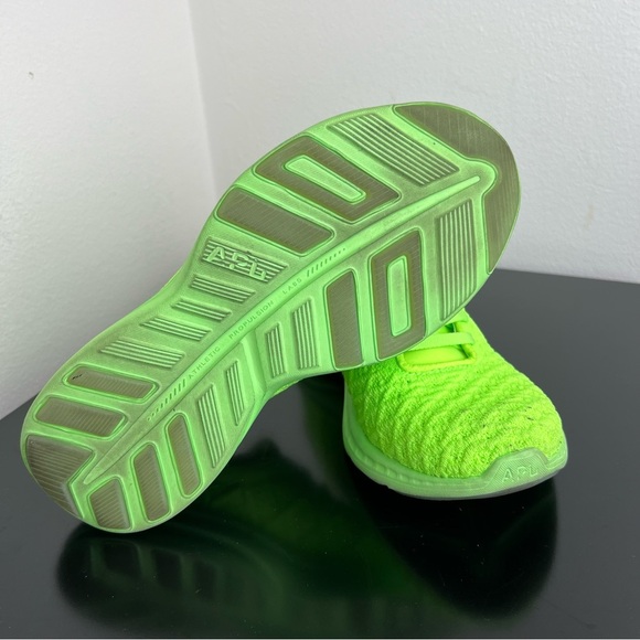 APL Women’s Techloom Phantom EUC - Picture 6 of 6